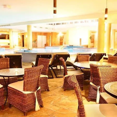 Szálloda Grand Rose 4*