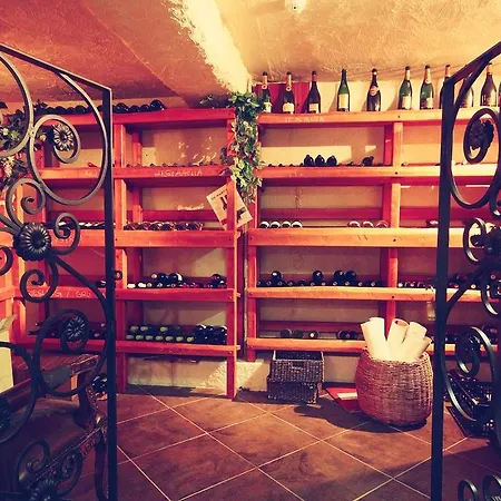 Grand Rose Ξενοδοχείο 4*