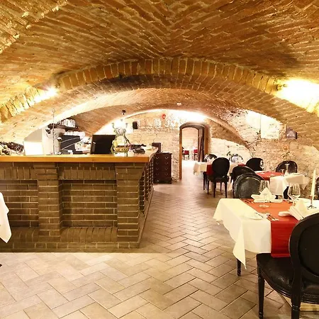 Szálloda Grand Rose