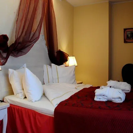 Grand Rose كوريسارِ