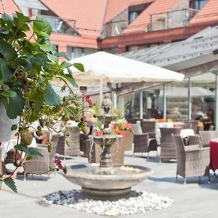 Hotel Grand Rose