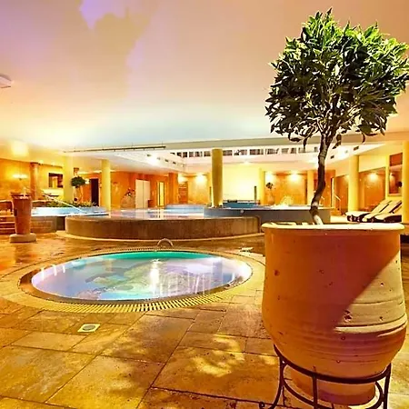 Hotel Grand Rose