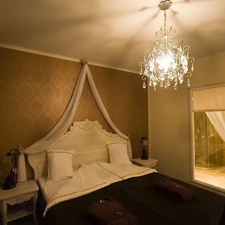 Grand Rose 4* Κουρεσάαρε